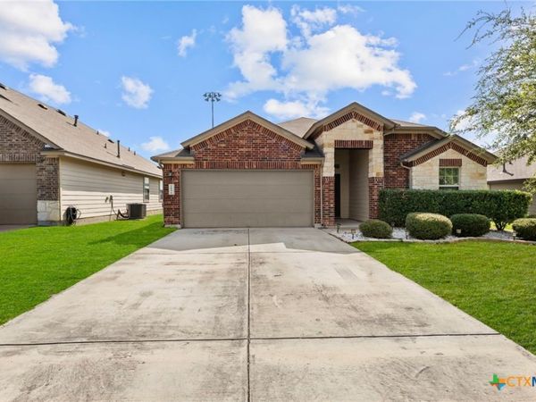 185 silver maple , Kyle, TX 78640