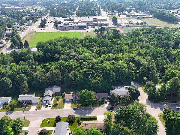 1507 W Fair Avenue, Marquette, MI 49855
