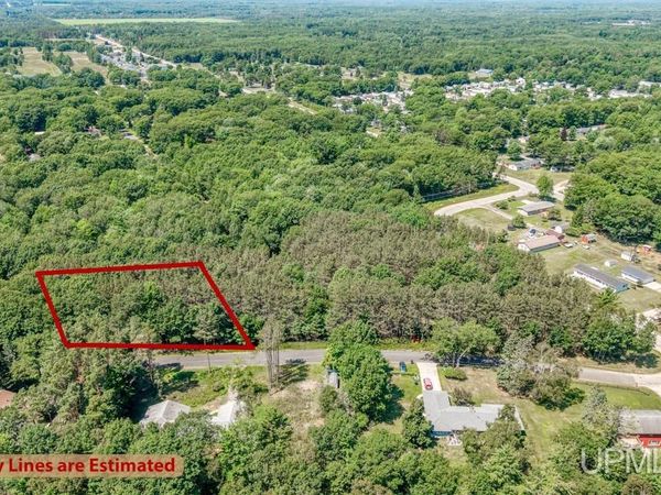 TBD LOUEDA Avenue, Gladstone, MI 49837