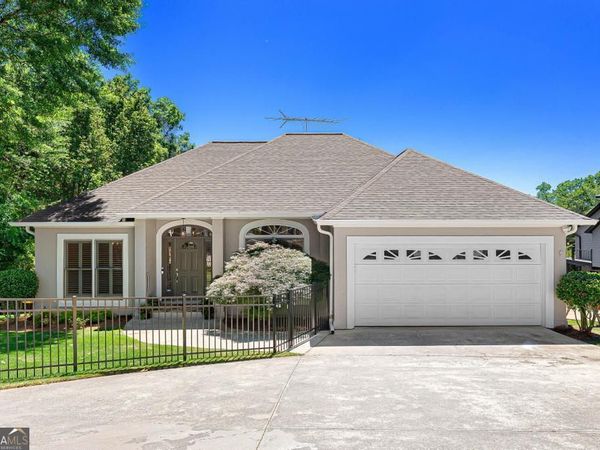 166 Knox Circle, Lavonia, GA 30553