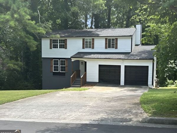 1906 Madras Court, Lithonia, GA 30058