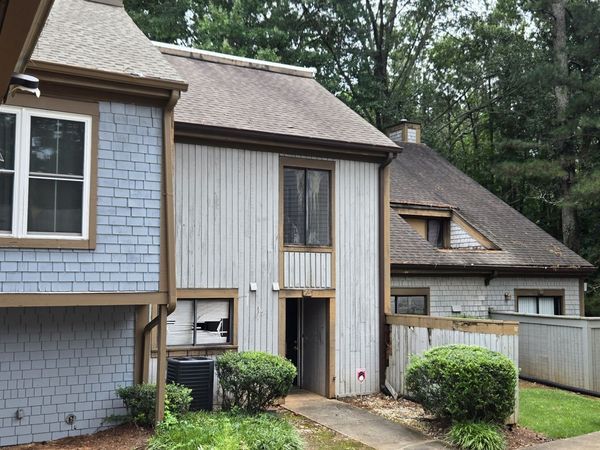 50 Willowick Court, Lithonia, GA 30038
