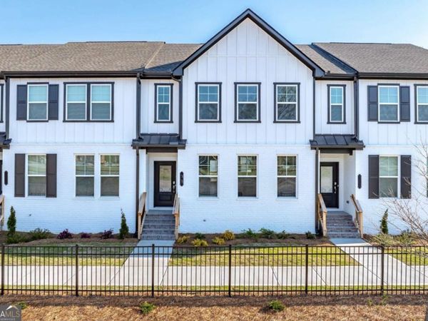 33 Constitution Avenue, Pendergrass, GA 30567