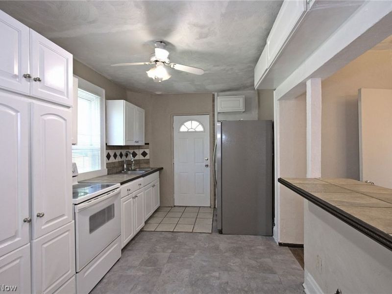 519 Wellington Avenue , Akron, OH 44305 Photo 10