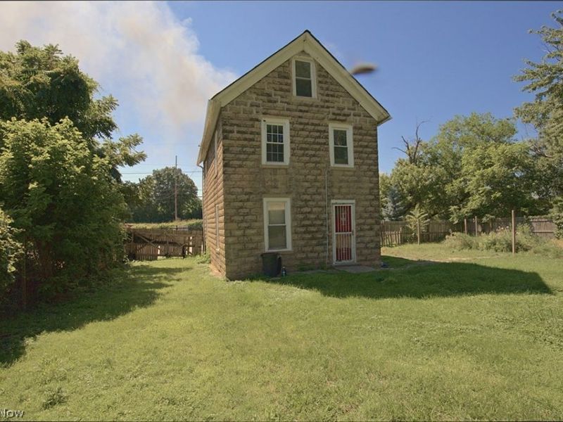 519 Wellington Avenue , Akron, OH 44305 Photo 31