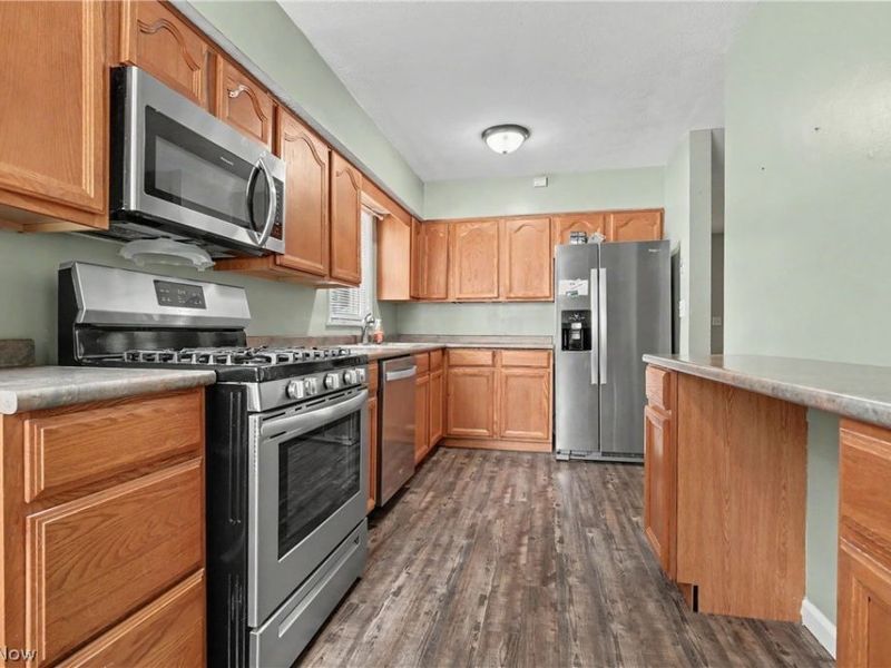 2491 Graham Road , Stow, OH 44224 Photo 8