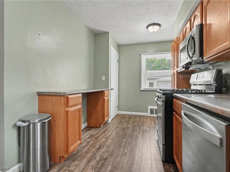 2491 Graham Road , Stow, OH 44224 Photo 9