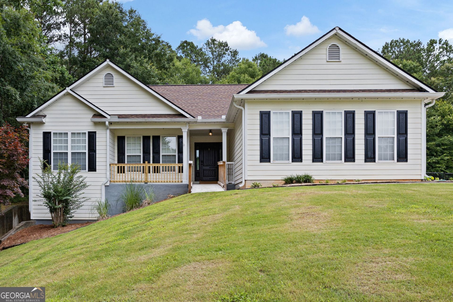 9 Cross Pointe Way, Hiram, GA 30141 Main Photo