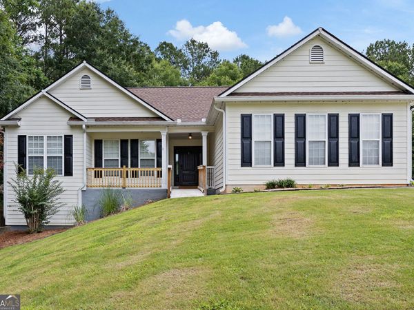 9 CROSS POINTE Way, Hiram, GA 30141