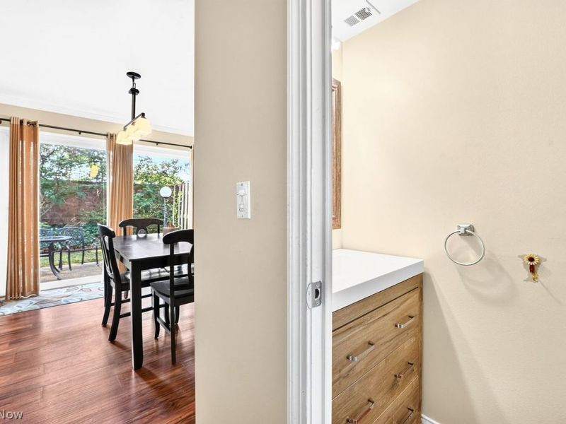 116 Chatham Way, Cleveland, OH 44124 Photo 7