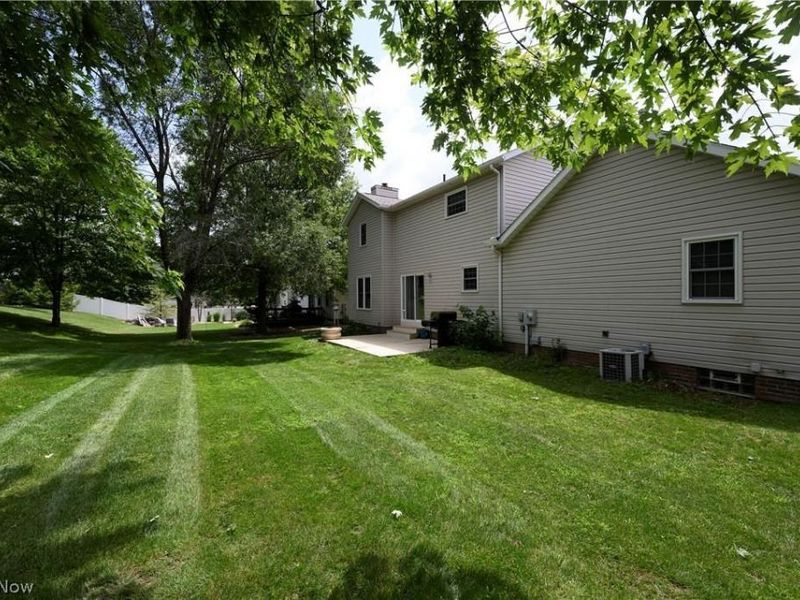 205 Shawnee Circle, Louisville, OH 44641 Photo 31