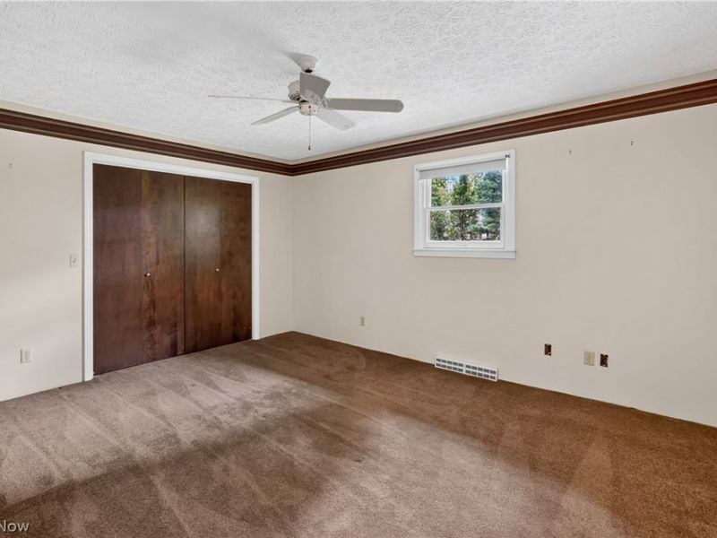 134 Quail Hollow Circle SE, Howland, OH 44484 Photo 36