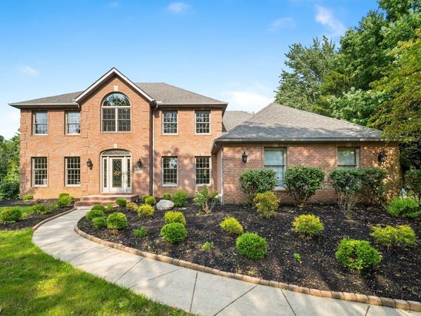 2547 Canyon Creek Drive, Hinckley, OH 44233