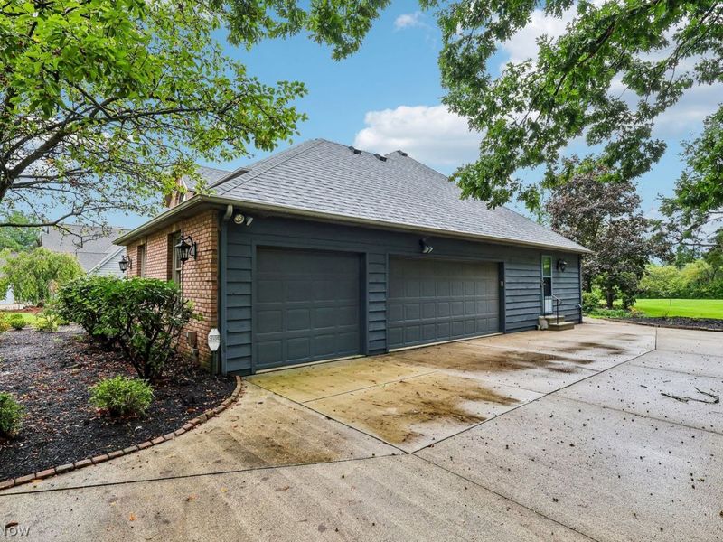 2547 Canyon Creek Drive, Hinckley, OH 44233 Photo 44