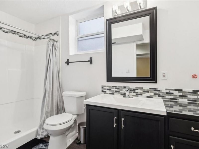 3027 Circle Court, Cleveland, OH 44113 Photo 18