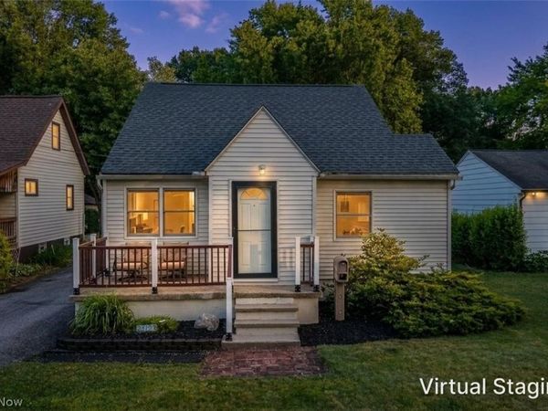 24195 Maple Ridge Road, North Olmsted, OH 44070
