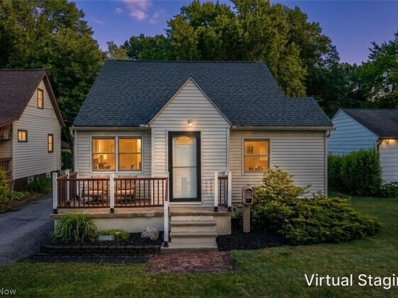 24195 Maple Ridge Road, North Olmsted, OH 44070 Photo 1