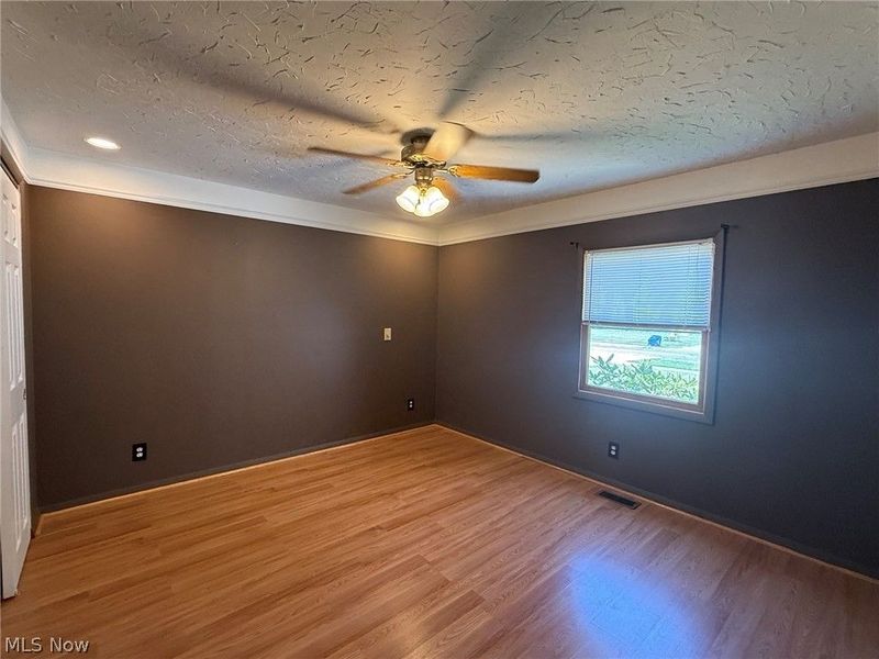 24195 Maple Ridge Road, North Olmsted, OH 44070 Photo 16