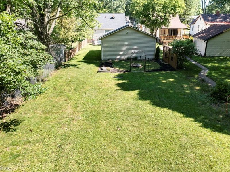 24195 Maple Ridge Road, North Olmsted, OH 44070 Photo 3