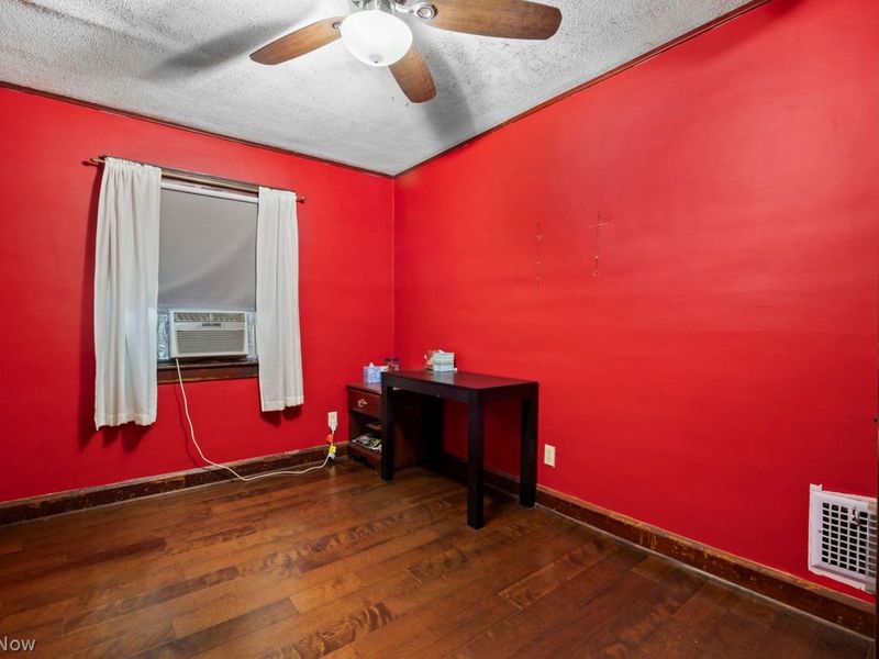 148 Clinton Avenue, Elyria, OH 44035 Photo 24