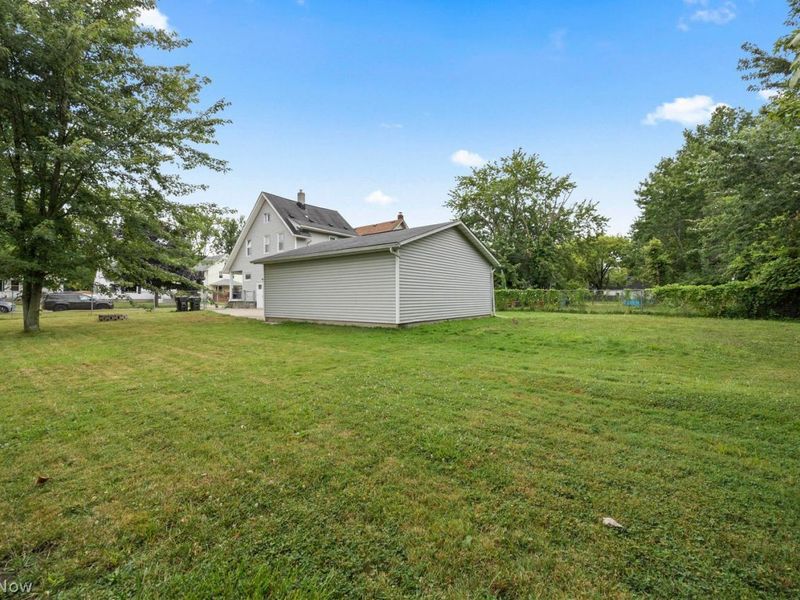 148 Clinton Avenue, Elyria, OH 44035 Photo 34