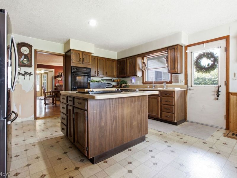 435 North Street, Chardon, OH 44024 Photo 7