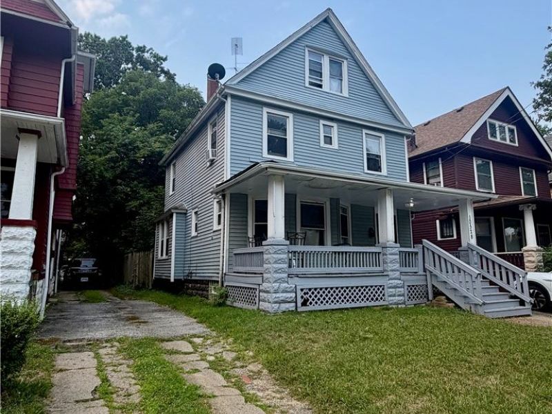 10528 Englewood Avenue, Cleveland, OH 44108 Photo 2
