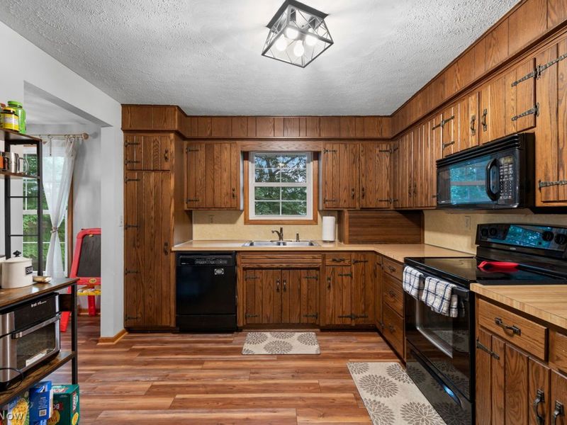 3090 Ashwood Drive SE, New Philadelphia, OH 44663 Photo 11