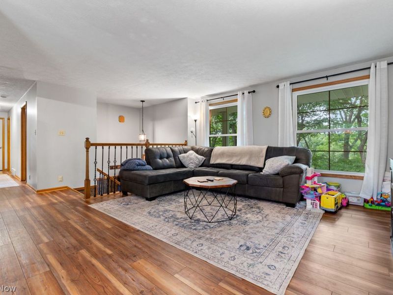 3090 Ashwood Drive SE, New Philadelphia, OH 44663 Photo 7