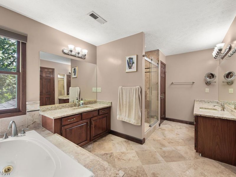 30939 Riviera Lane, Westlake, OH 44145 Photo 29