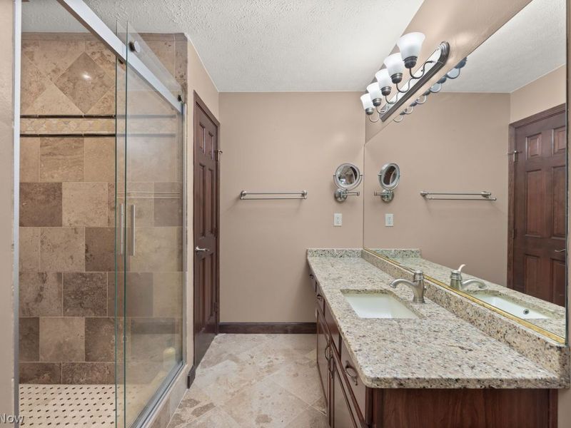 30939 Riviera Lane, Westlake, OH 44145 Photo 31