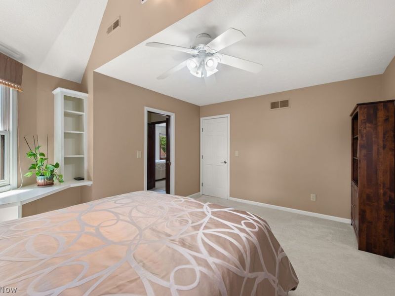 30939 Riviera Lane, Westlake, OH 44145 Photo 36