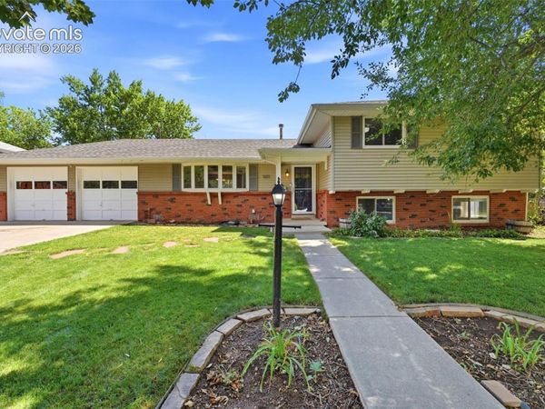 1031 Adams Drive, Colorado Springs, CO 80904