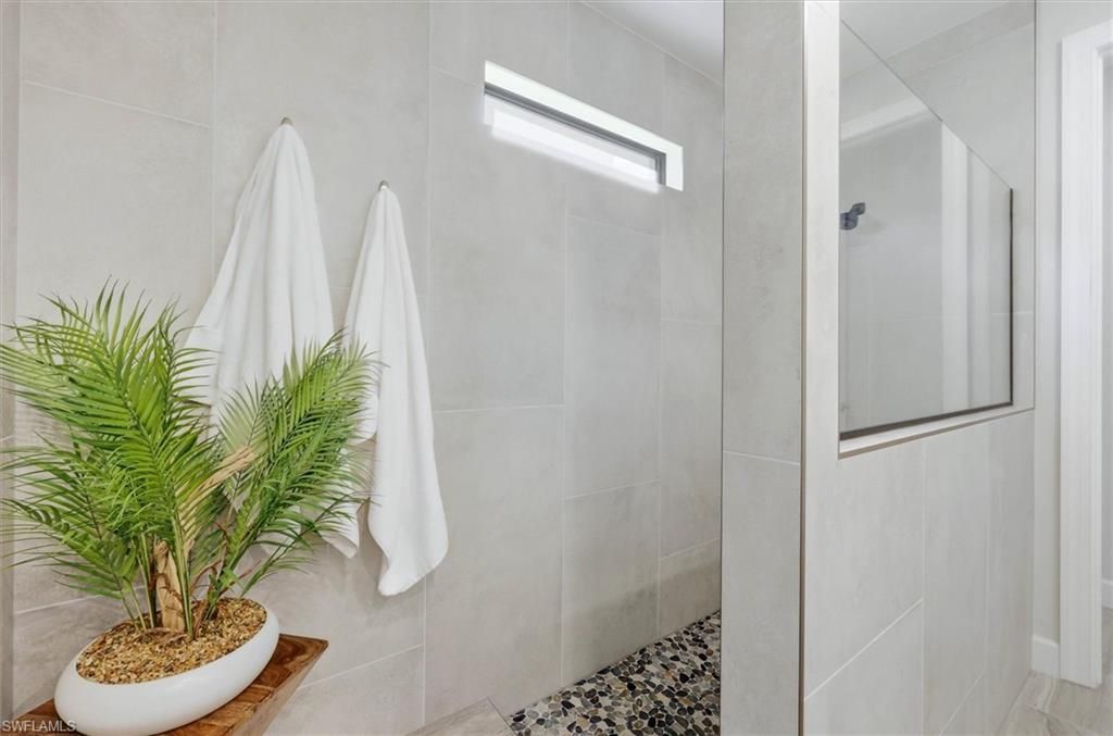 9439 Greyhawk Trl, Naples, FL 34120 Photo