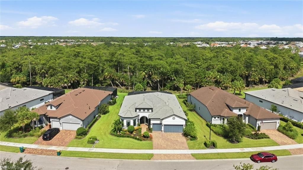 9439 Greyhawk Trl, Naples, FL 34120 Photo
