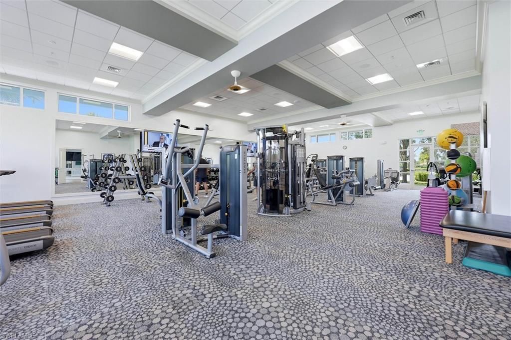 9439 Greyhawk Trl, Naples, FL 34120 Photo