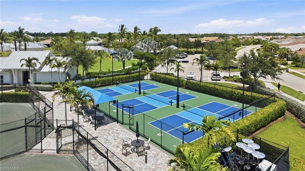 9439 Greyhawk Trl, Naples, FL 34120 Photo