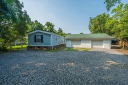 2155 Poinsettia Avenue photo 4