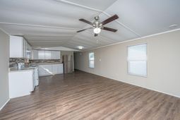 2155 Poinsettia Avenue photo 4
