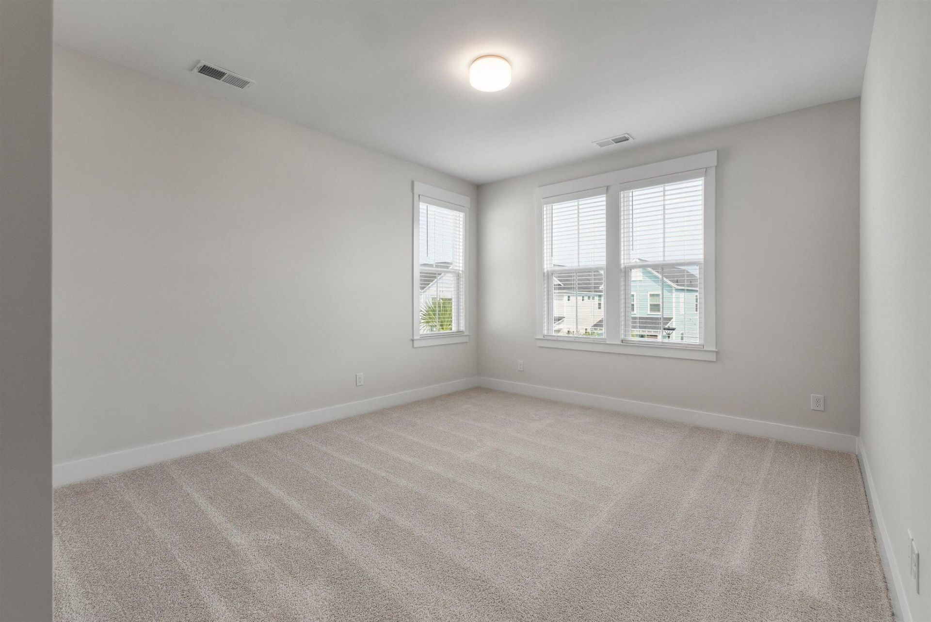 815 Gentle Breeze Drive Photo 22