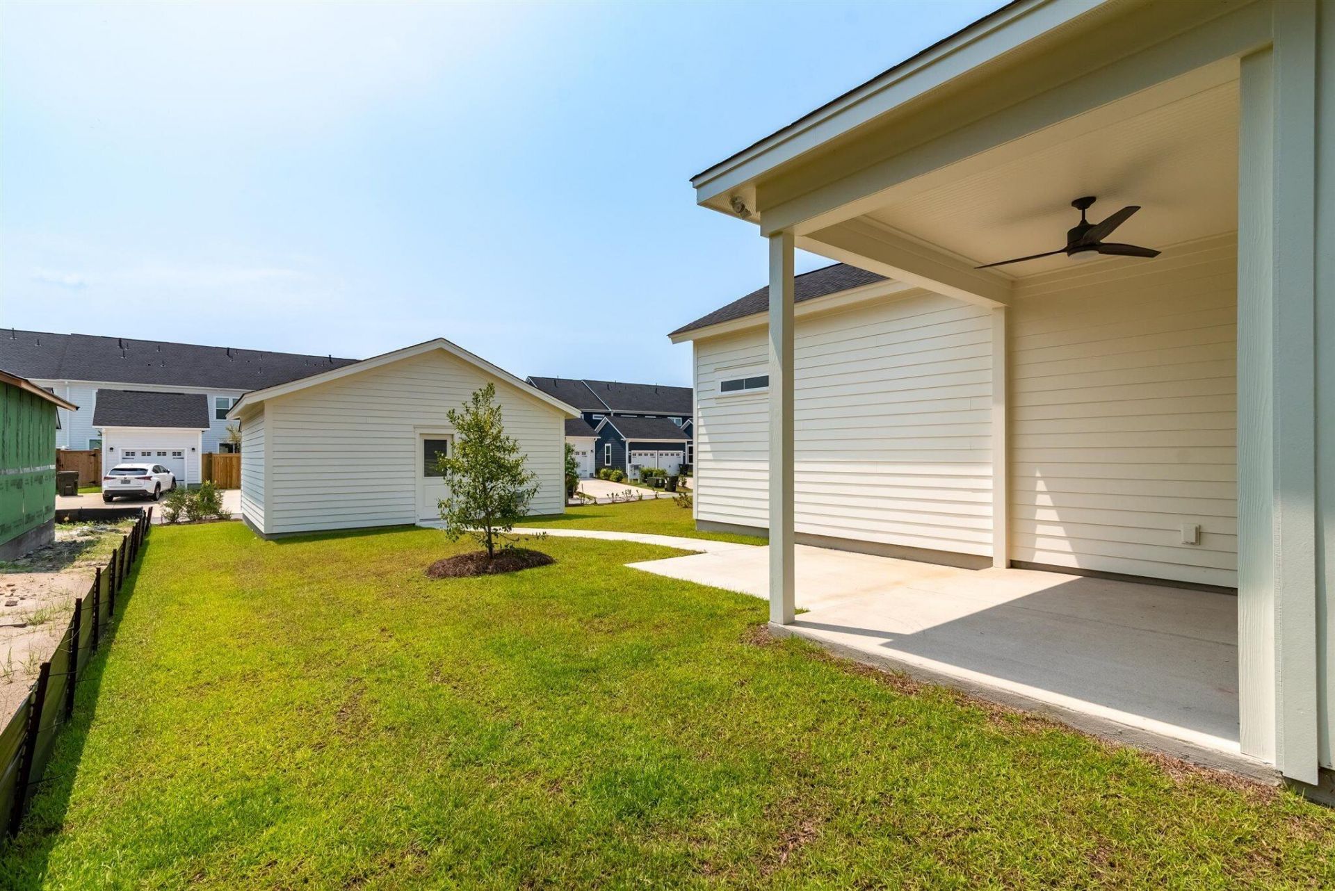 815 Gentle Breeze Drive Photo 27