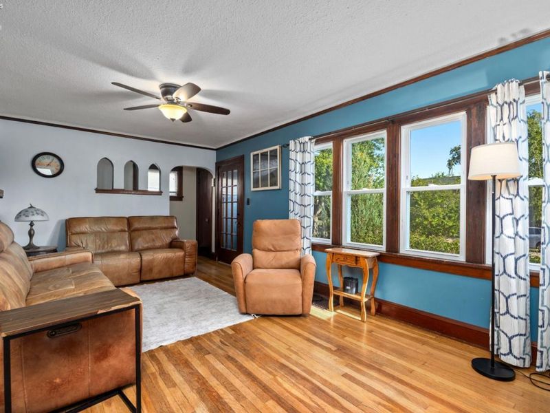 16903 Woodbury Avenue, Cleveland, OH 44135 Photo 11