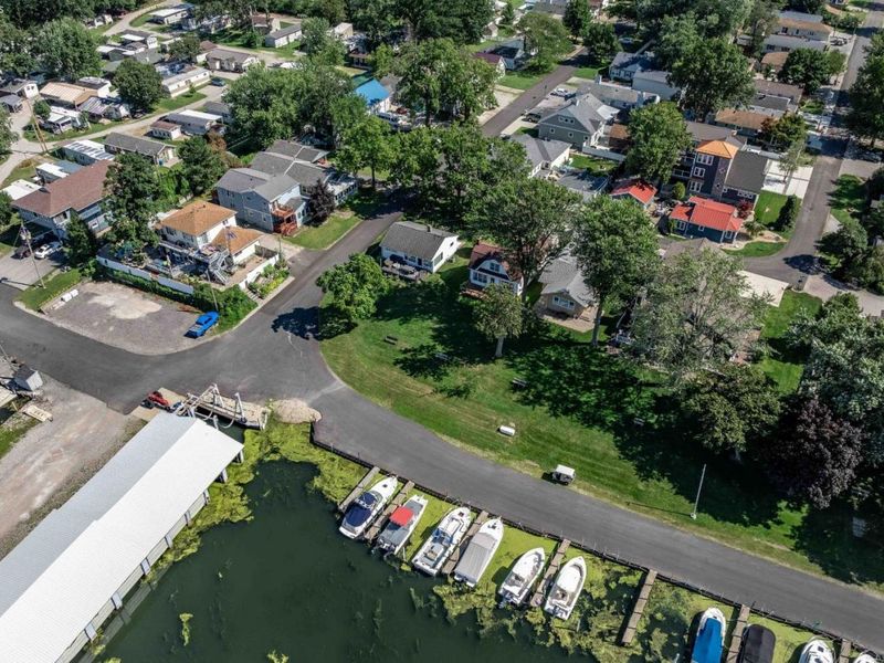 229 N Sackett Road, Marblehead, OH 43440 Photo 6