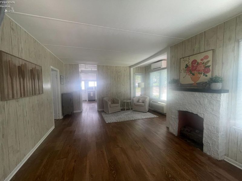 561 Jasmine Avenue, Lakeside, OH 43440 Photo 9