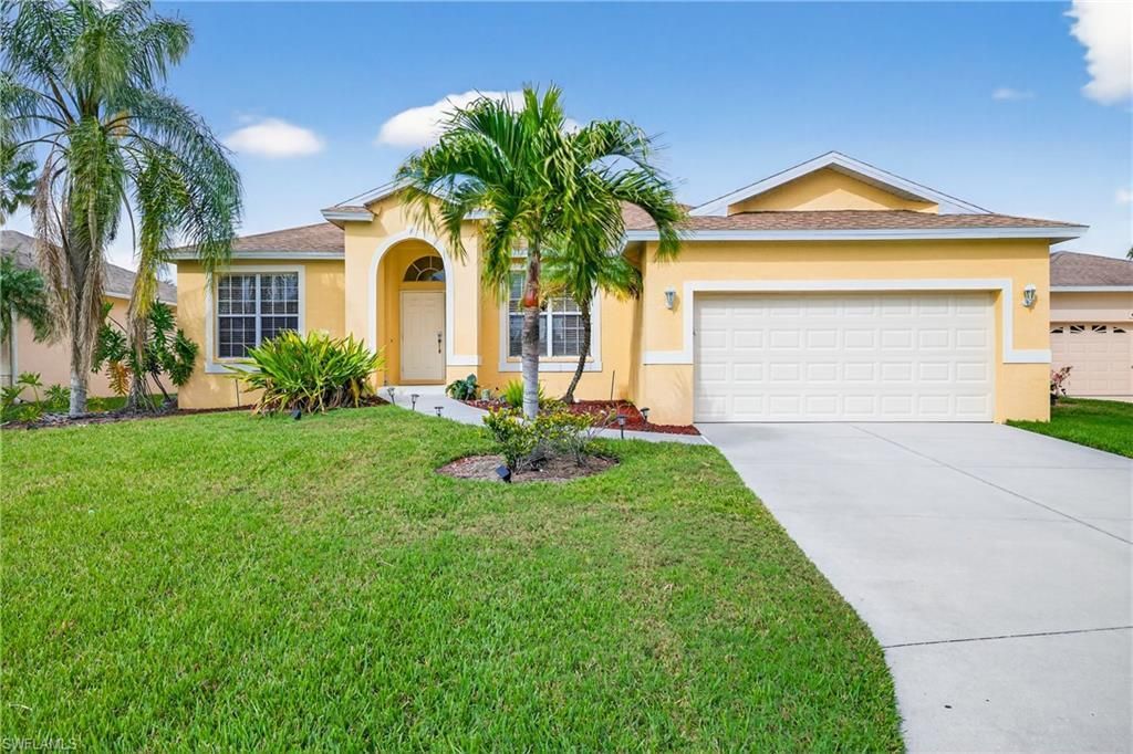 8912 Wellington Lakes Ct, Fort Myers, FL 33908 Photo