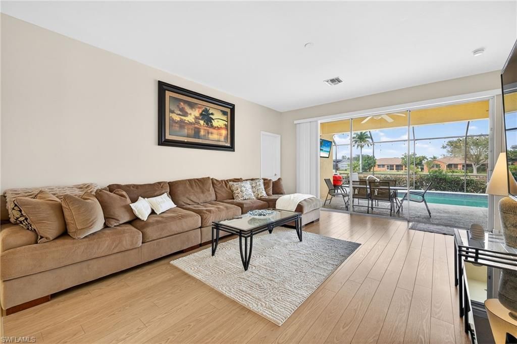 8912 Wellington Lakes Ct, Fort Myers, FL 33908 Photo