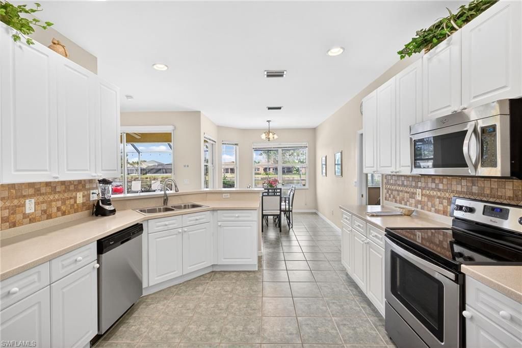 8912 Wellington Lakes Ct, Fort Myers, FL 33908 Photo