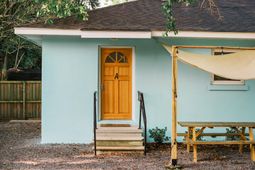 1221 Sumner Avenue  photo 4