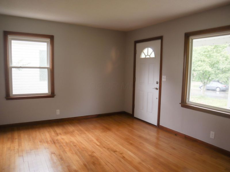 265 Chase Road, Columbus, OH 43214 Photo 4
