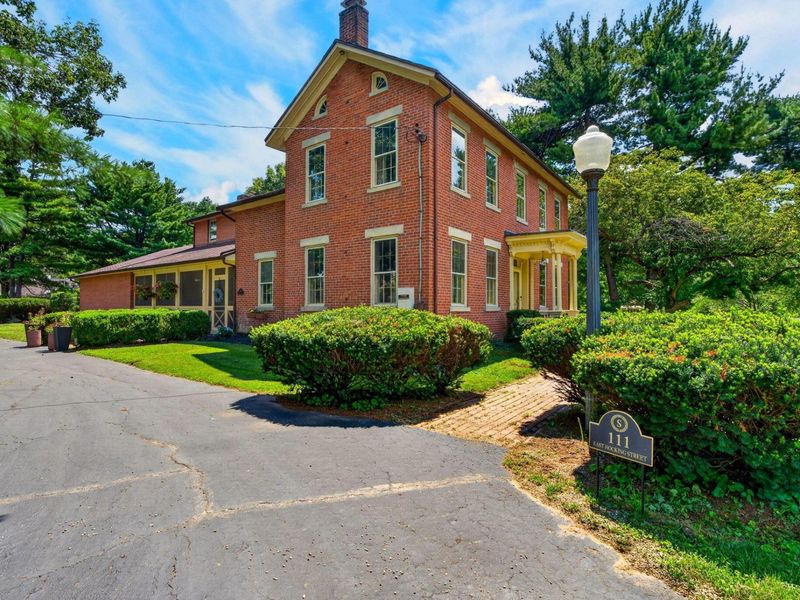 111 E Hocking Street , Canal Winchester, OH 43110 Photo 6